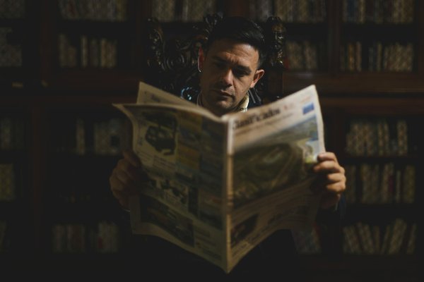 How Does the Current Economic Climate Influence Real Estate Prices in the UK?